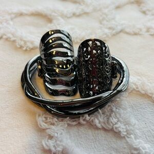 SOLD Paparazzi gun metal bundle